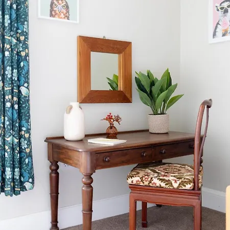 Red Lea With Pool & Access * Scarborough