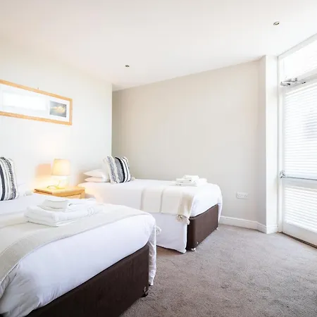 Red Lea With Pool & Access *