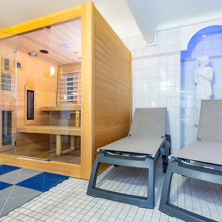 Red Lea With Pool & Access Daire