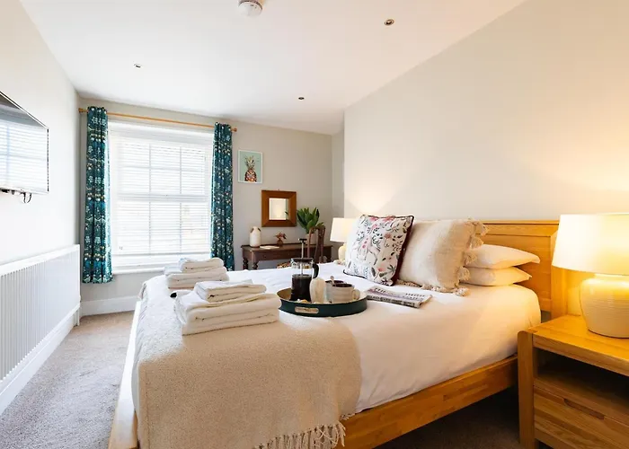 Red Lea With Pool & Access Scarborough