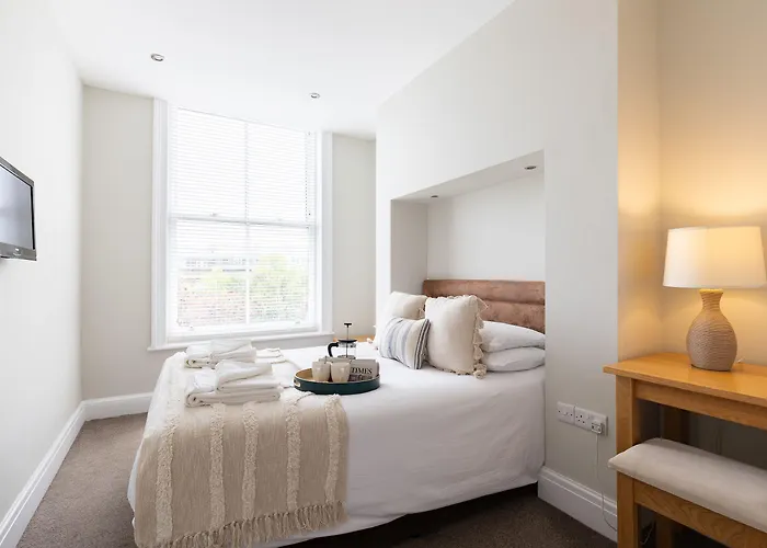 Red Lea With Pool & Access Appartement *