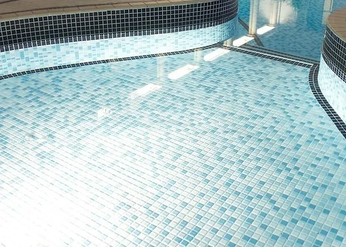 Red Lea With Pool & Access Appartement *