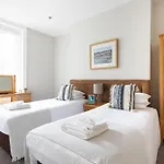 Apartamento Red Lea With Pool And Scarborough