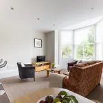 Apartamento Red Lea With Pool And Scarborough